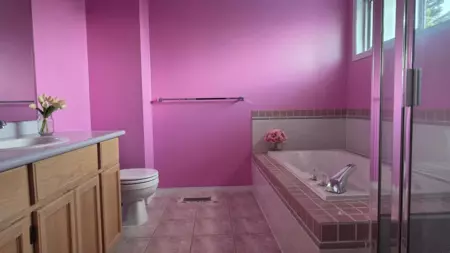 Powder Room Photo of 14166 84b Avenue, Surrey, BC