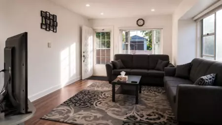 309 Johnston Street, New Westminster, BC, New Westminster — Single Family Residence for sale