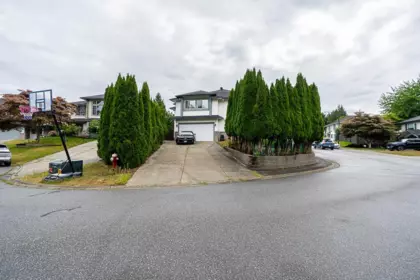 Community Amenities Photo (Clubhouse) of 23161 123a Avenue, Maple Ridge, BC