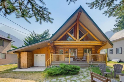 71788 Meadow Road, Sunshine Valley, BC, Sunshine Valley — Single Family Residence for sale