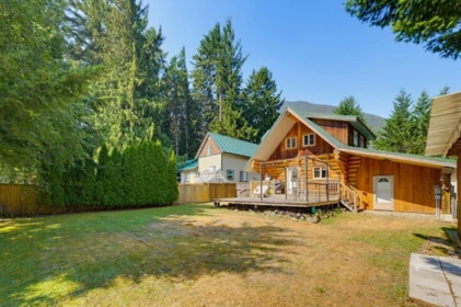 71788 Meadow Road, Sunshine Valley, BC, Sunshine Valley — Single Family Residence for sale