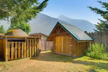 Outdoor Patio Photo of 71788 Meadow Road, Sunshine Valley, BC