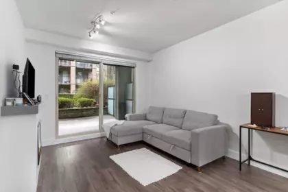 112 7478 Byrnepark Walk, Burnaby, BC, Burnaby — Apartment/Condo for sale