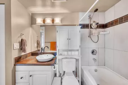 Kitchen Island Photo of 311 12170 222 Street, Maple Ridge, BC