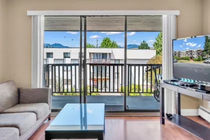 Loft / Bonus Room Photo of 311 12170 222 Street, Maple Ridge, BC