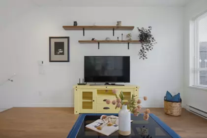 Breakfast Nook Photo of 23 8476 207a Street, Langley, BC