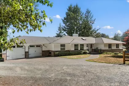 8570 Primrose Drive, Chilliwack, BC, Chilliwack — Single Family Residence for sale
