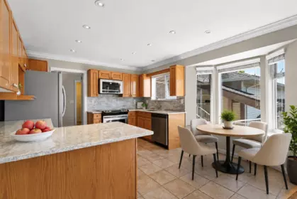 Kitchen Island Photo of 203 6875 121 Street, Surrey, BC