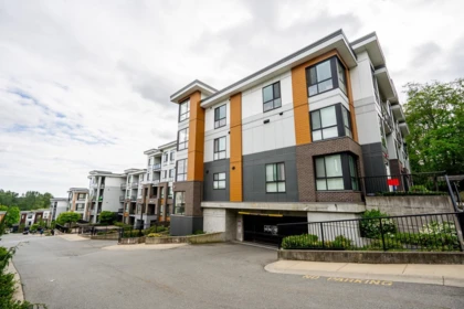 B004 20087 68 Avenue, Langley, BC, Langley — Apartment/Condo for sale
