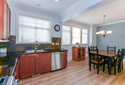 Entry Foyer Photo of 5 13160 Princess Street, Richmond, BC