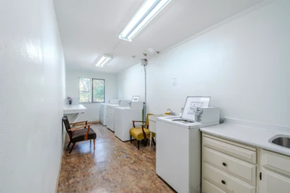 Laundry Room Photo of 317 32175 Old Yale Road, Abbotsford, BC