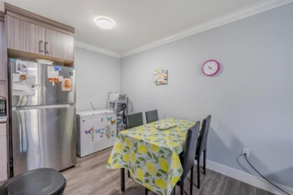Primary Bedroom Photo of 317 32175 Old Yale Road, Abbotsford, BC