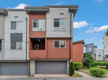 44 1670 160 Street, Surrey, BC, Surrey — Townhouse for sale