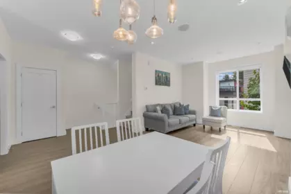 Family Room Photo of 44 1670 160 Street, Surrey, BC