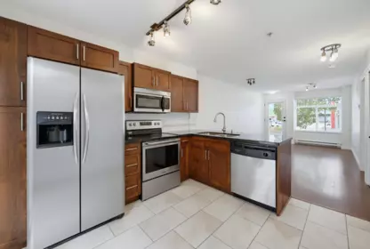 Kitchen Island Photo of 273 20170 Fraser Highway, Langley, BC
