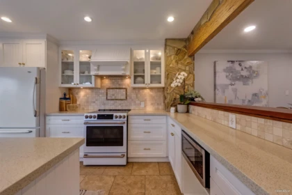 Breakfast Nook Photo of 21 Malta Place, Vancouver, BC