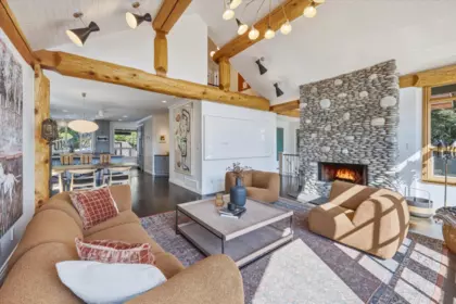 3426 Blueberry Drive, Whistler, BC, Whistler — Single Family Residence for sale