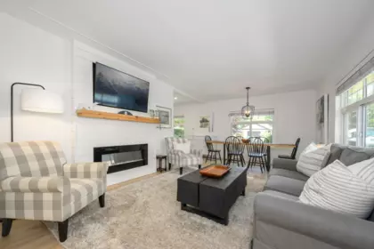 Primary Bedroom Photo of 3248 Beverley Crescent, North Vancouver, BC