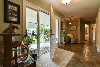 34332 Norrish Avenue, Mission, BC, Mission — Single Family Residence for sale