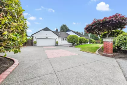 34332 Norrish Avenue, Mission, BC, Mission — Single Family Residence for sale
