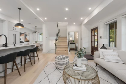 1 375 E 33rd Avenue, Vancouver, BC, Vancouver — Half Duplex for sale
