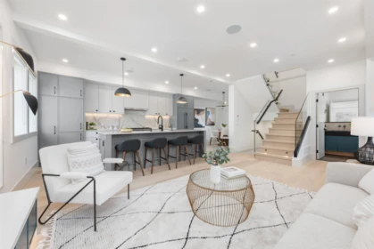 1 375 E 33rd Avenue, Vancouver, BC, Vancouver — Half Duplex for sale