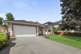 18555 57 Avenue, Surrey, BC