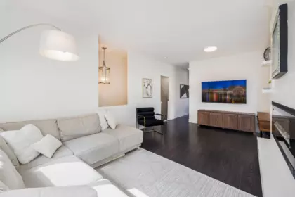 Kitchen Photo of 8 3266 147 Street, Surrey, BC
