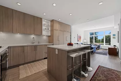 Kitchen Island Photo of 208 707 E 3 Street, North Vancouver, BC