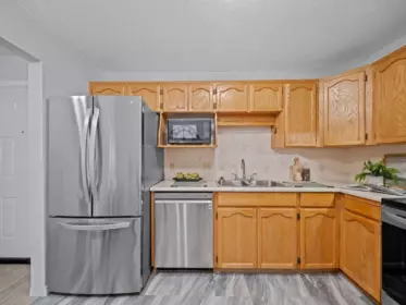 Walk-In Closet Photo of 205 5710 201 Street, Langley, BC