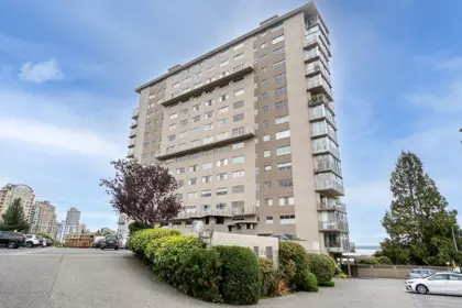 Outdoor Patio Photo of 807 150 24th Street, West Vancouver, BC