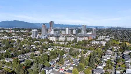 Aerial View of 225 1010 W 47th Avenue, Vancouver, BC