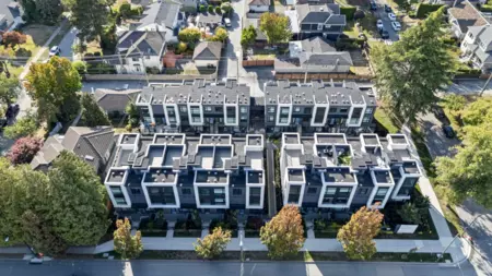 Community Amenities Photo (Clubhouse) of 225 1010 W 47th Avenue, Vancouver, BC