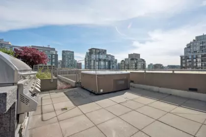 Exterior Rear Photo of PH2005 1055 Richards Street, Vancouver, BC