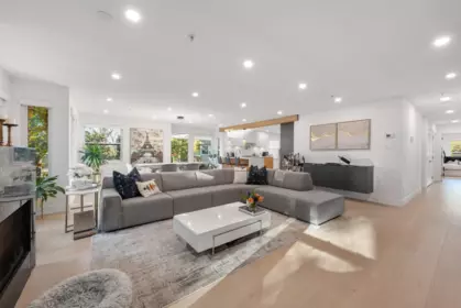 Loft / Bonus Room Photo of 11 2425 Edgemont Boulevard, North Vancouver, BC