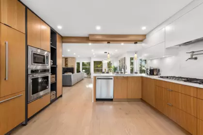Pantry Photo of 11 2425 Edgemont Boulevard, North Vancouver, BC