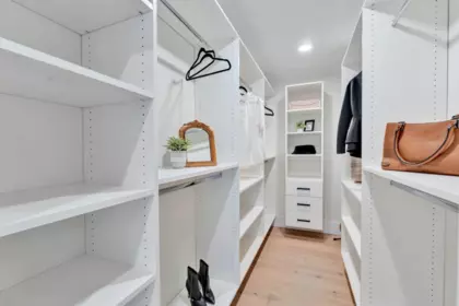 Hallway Photo of 5094A Bentley Drive, Ladner, BC