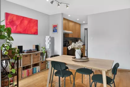 Living Room Photo of 311 1922 W 7th Avenue, Vancouver, BC