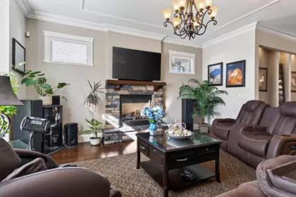 Breakfast Nook Photo of 2368 Bedford Place, Abbotsford, BC