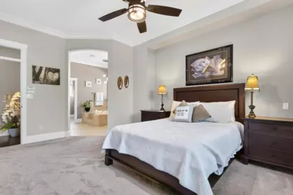 Hallway Photo of 2368 Bedford Place, Abbotsford, BC