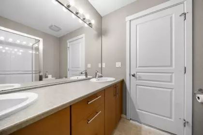 Powder Room Photo of 3 301 Klahanie Drive, Port Moody, BC