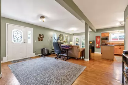 Dining Area Photo of 1 808 Ramona Place, Harrison Hot Springs, BC