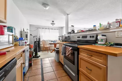 Garage Interior Photo of 1 808 Ramona Place, Harrison Hot Springs, BC