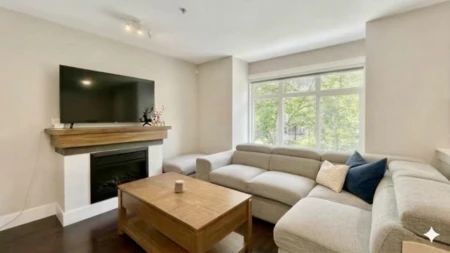 Primary Bedroom Photo of 28 7428 Southwynde Avenue, Burnaby, BC