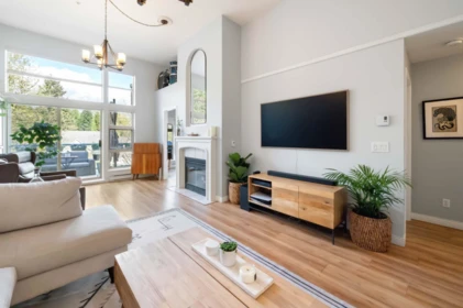 Living Room Photo of 606 301 Maude Road, Port Moody, BC