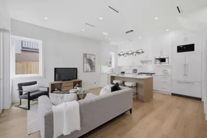 Family Room Photo of 3016 E 19th Avenue, Vancouver, BC