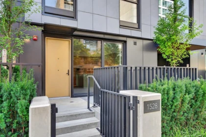 Exterior Rear Photo of 1528 W 6th Avenue, Vancouver, BC