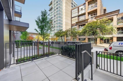 Family Room Photo of 1528 W 6th Avenue, Vancouver, BC