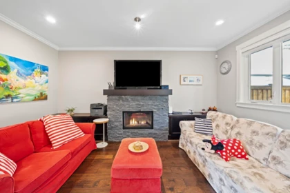 Basement Recreation Room Photo of 4771 Duncliffe Road, Richmond, BC