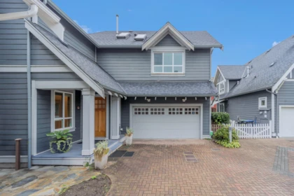 Outdoor Kitchen Photo of 264 Holly Avenue, New Westminster, BC
